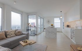 Panoramic View 1Br Penthouse W Parking - Luxury Tower